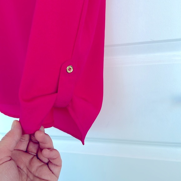 Calvin Klein top - Picture 2 of 4